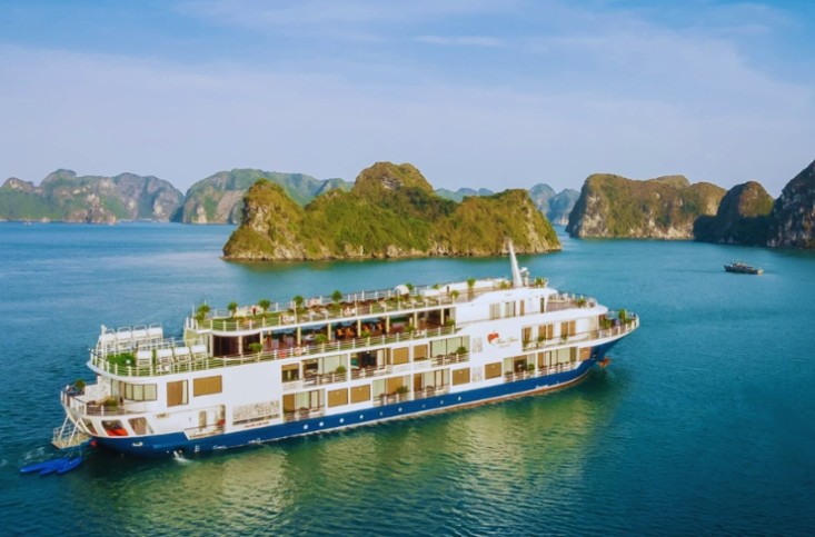 Mon Cheri Cruise Boat Halong Bay